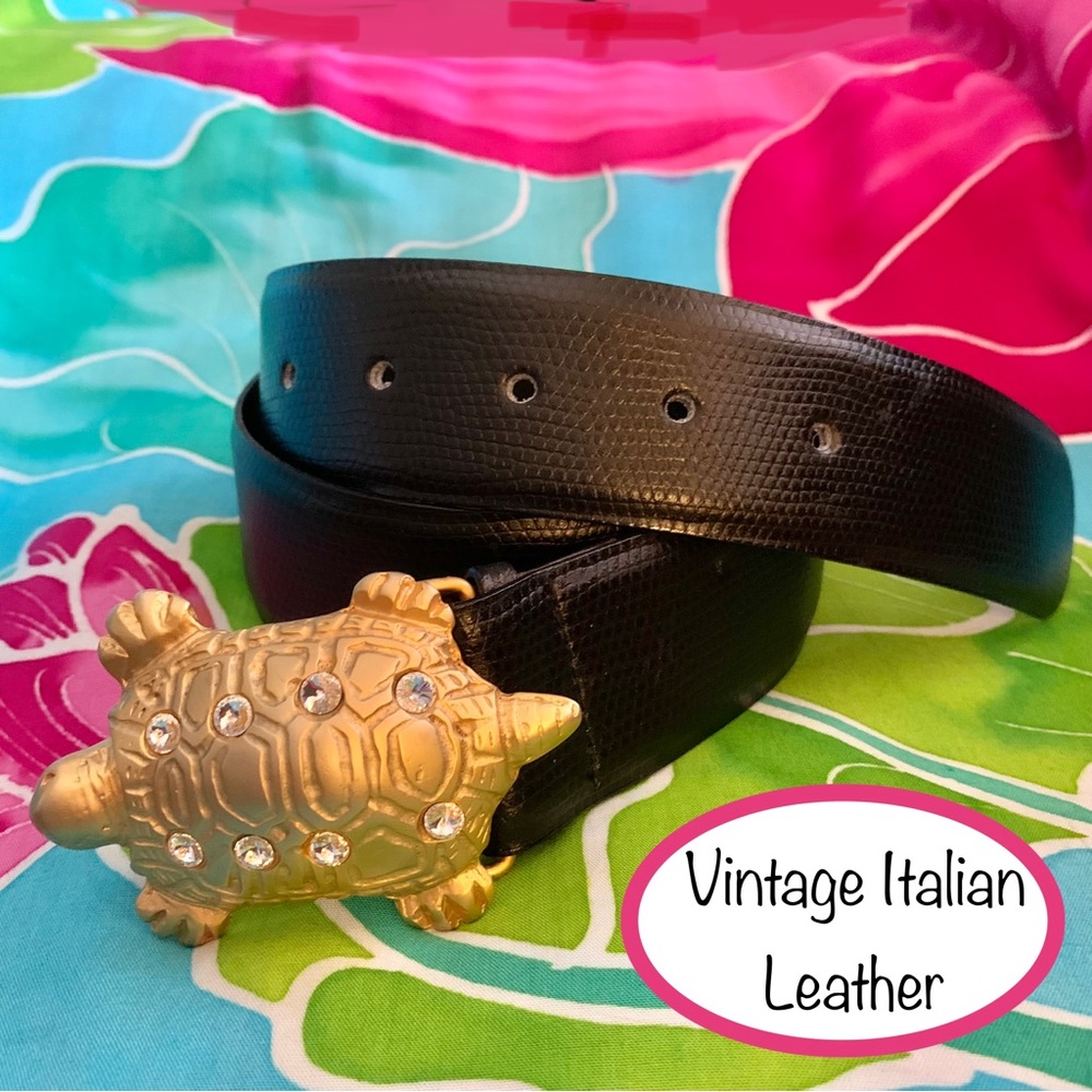 NWOT Turtle Buckle Italian Leather Belt